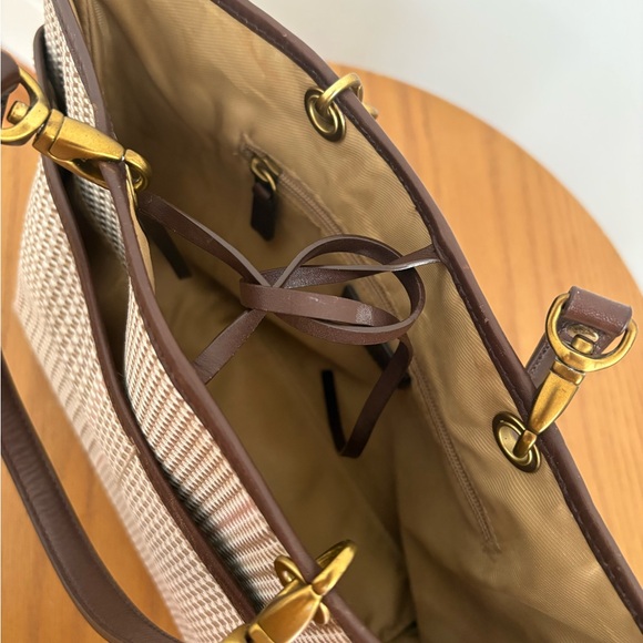 Ralph Lauren Houndstooth Tote in Cream and Brown - Picture 5 of 12